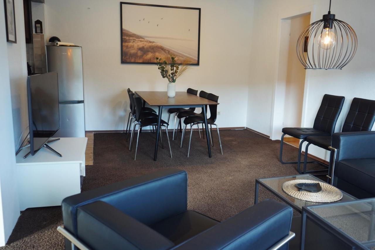 Unique: Geraeumig - Bhf-Nah - Parkplatz - Netflix Apartment เบรเมน ภายนอก รูปภาพ